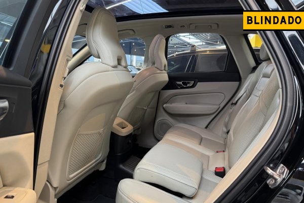 VOLVO XC60 2.0 T8 HYBRID INSCRIPTION AWD GEARTRONIC 2019/2020